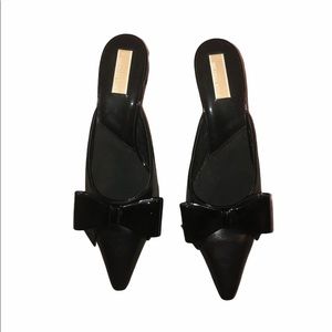 Michael Kors heels. NEVER WORN